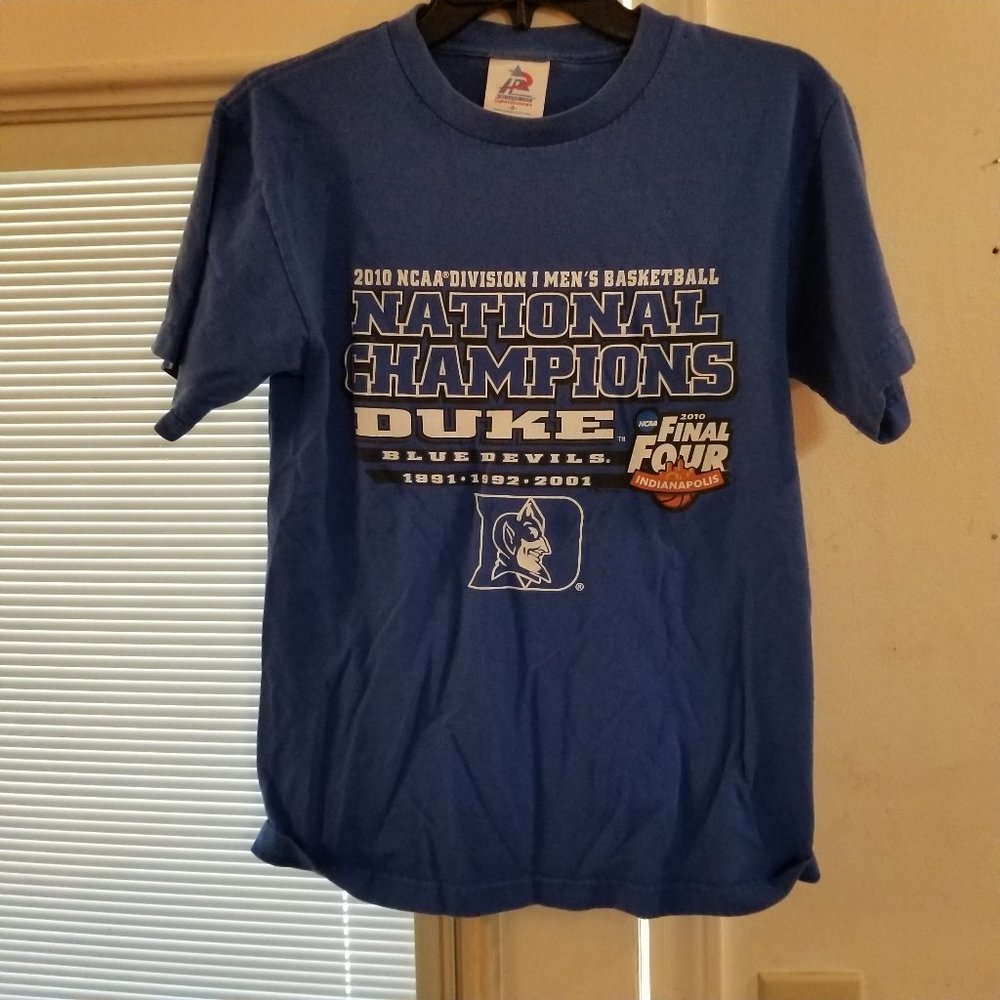 Duke Blue Devils Basketball NCAA Championship T-Shirt Size S